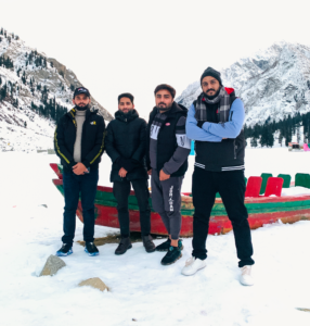 Magical-Snowfall-in-Malam-Jabba-3